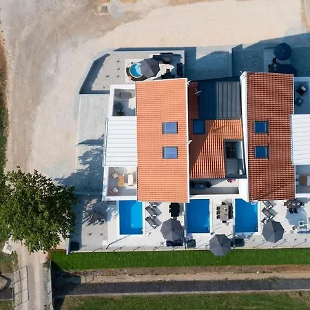 Villa Casa Levant By Briskva