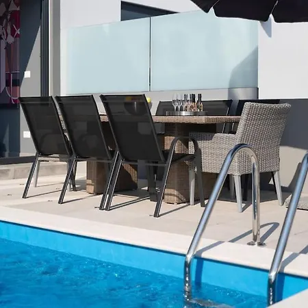 Villa Casa Levant By Briskva