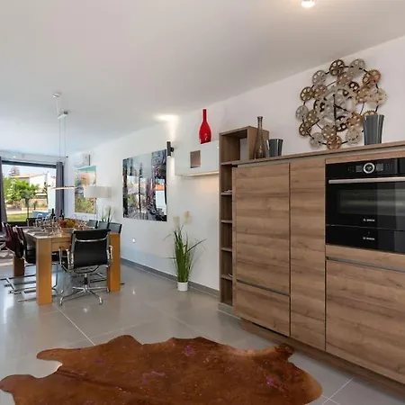 Casa Levant By Briskva * Funtana