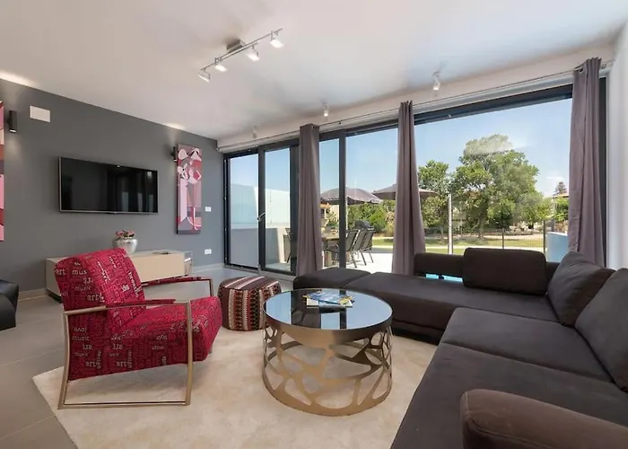 Vila Casa Levant By Briskva *