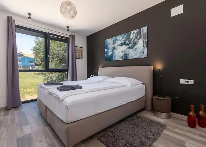 Casa Levant By Briskva Vila *